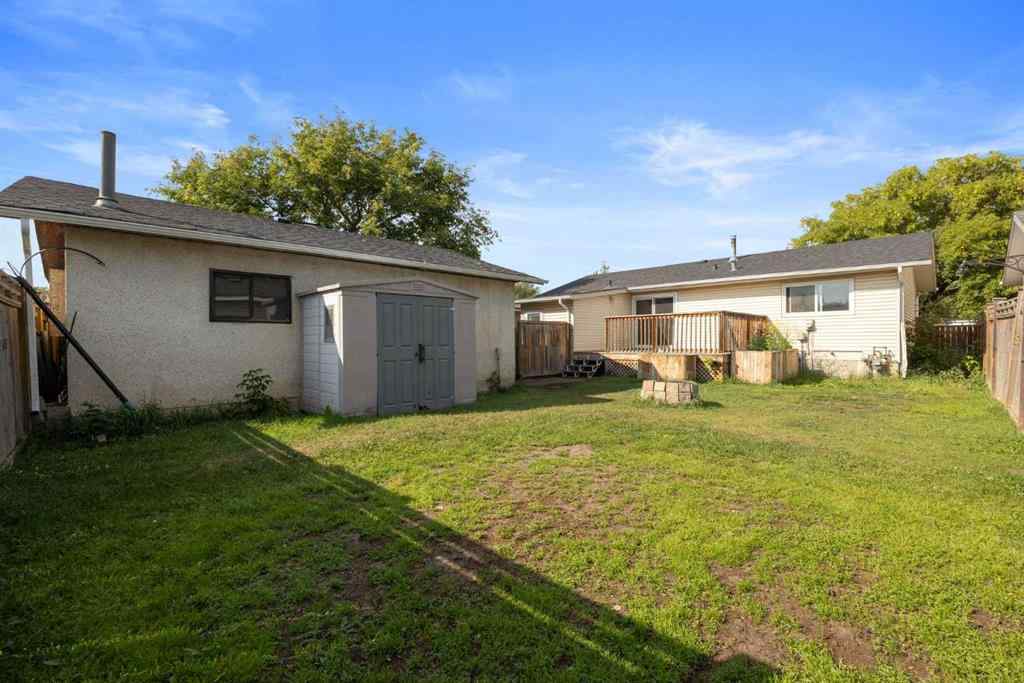 MLS® A2262300 - 105 Hill Drive  in Downtown Fort McMurray, Residential