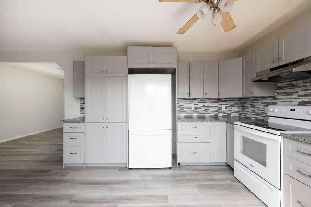 MLS® A2262300 - 105 Hill Drive  in Downtown Fort McMurray, Residential