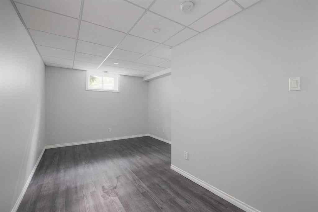 MLS® A2262300 - 105 Hill Drive  in Downtown Fort McMurray, Residential