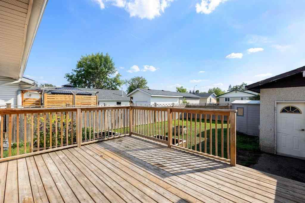 MLS® A2262300 - 105 Hill Drive  in Downtown Fort McMurray, Residential