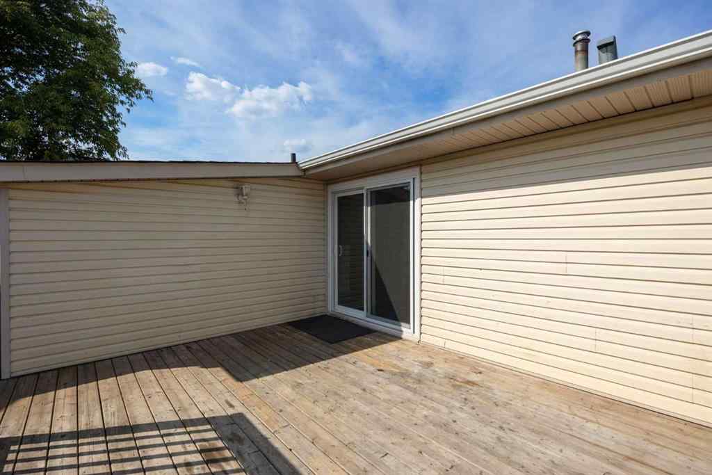 MLS® A2262300 - 105 Hill Drive  in Downtown Fort McMurray, Residential