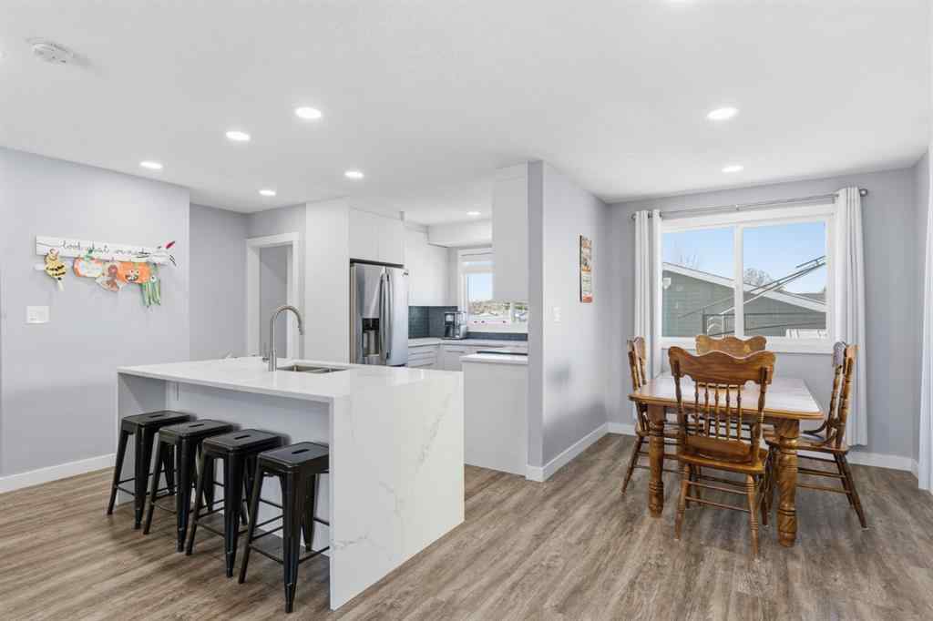 MLS® A2262304 - 9 Carolina Drive  in East End Cochrane, Residential