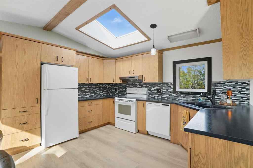 MLS® A2262305 - 4041 Township Road 303   in NONE Rural Mountain View County, Residential