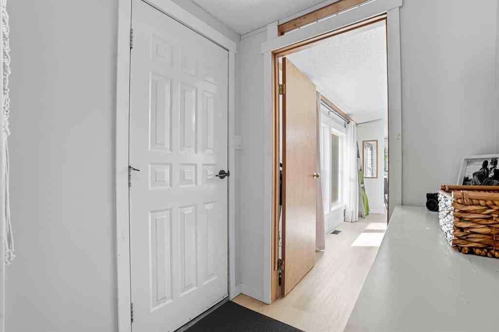 MLS® A2262305 - 4041 Township Road 303   in NONE Rural Mountain View County, Residential