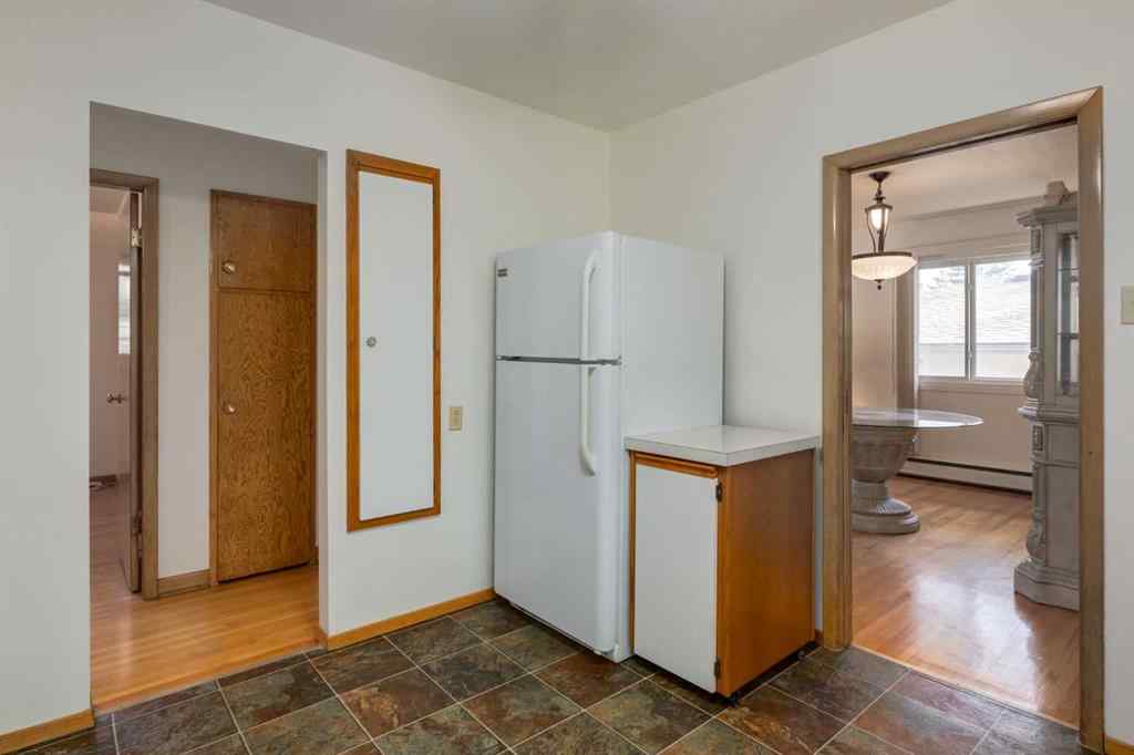 MLS® A2262308 - 23 Klamath Place SW in Kingsland Calgary, Residential