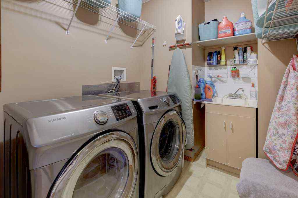 MLS® A2262309 - 2423 Morris Crescent SE in Meadowbrook Airdrie, Residential