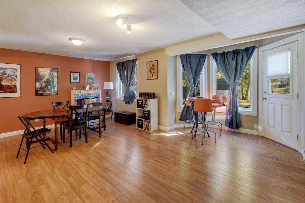 MLS® A2262309 - 2423 Morris Crescent SE in Meadowbrook Airdrie, Residential