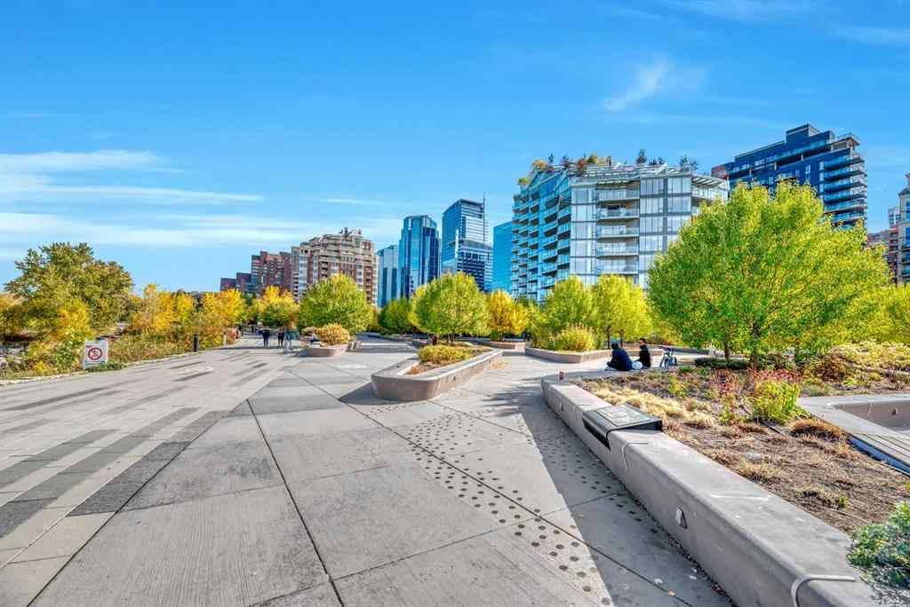 MLS® A2262312 - Unit #11 821 3 Avenue SW in Downtown Commercial Core Calgary, Residential