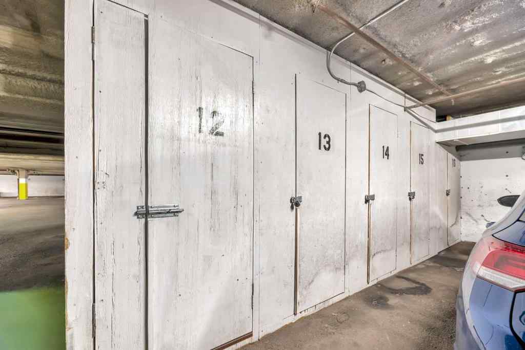 MLS® A2262312 - Unit #11 821 3 Avenue SW in Downtown Commercial Core Calgary, Residential