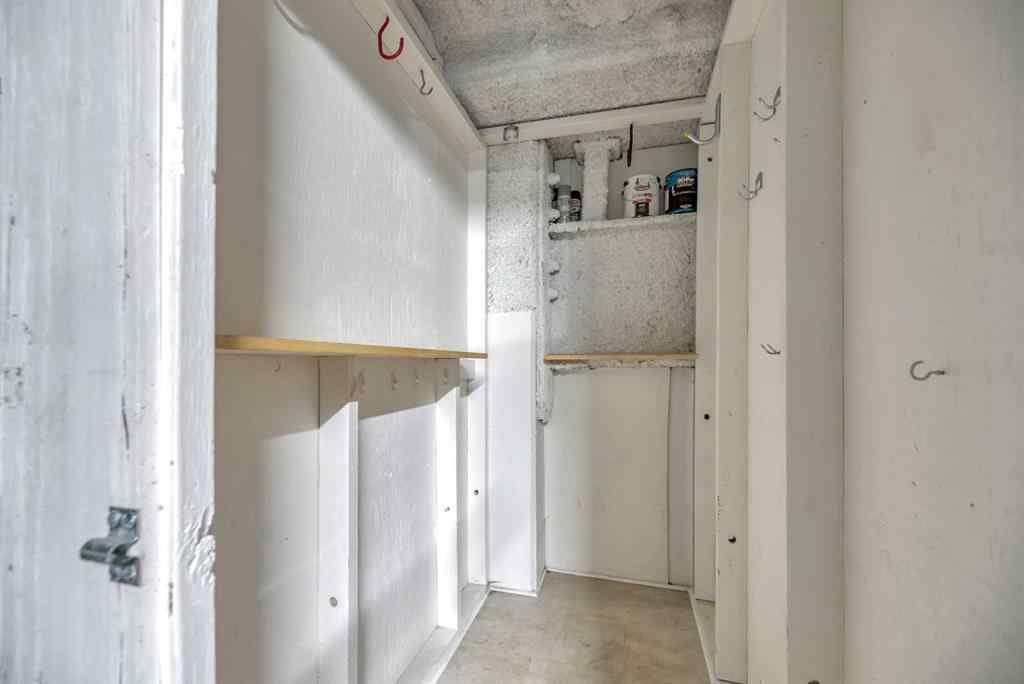 MLS® A2262312 - Unit #11 821 3 Avenue SW in Downtown Commercial Core Calgary, Residential