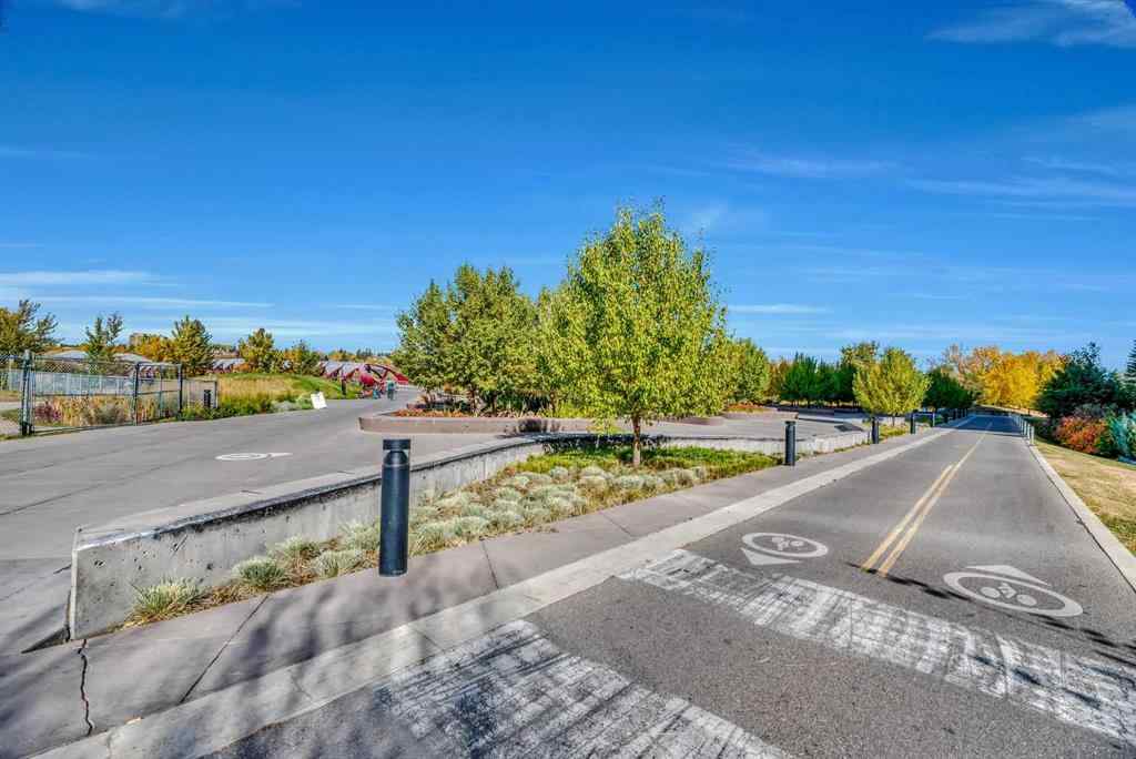 MLS® A2262312 - Unit #11 821 3 Avenue SW in Downtown Commercial Core Calgary, Residential