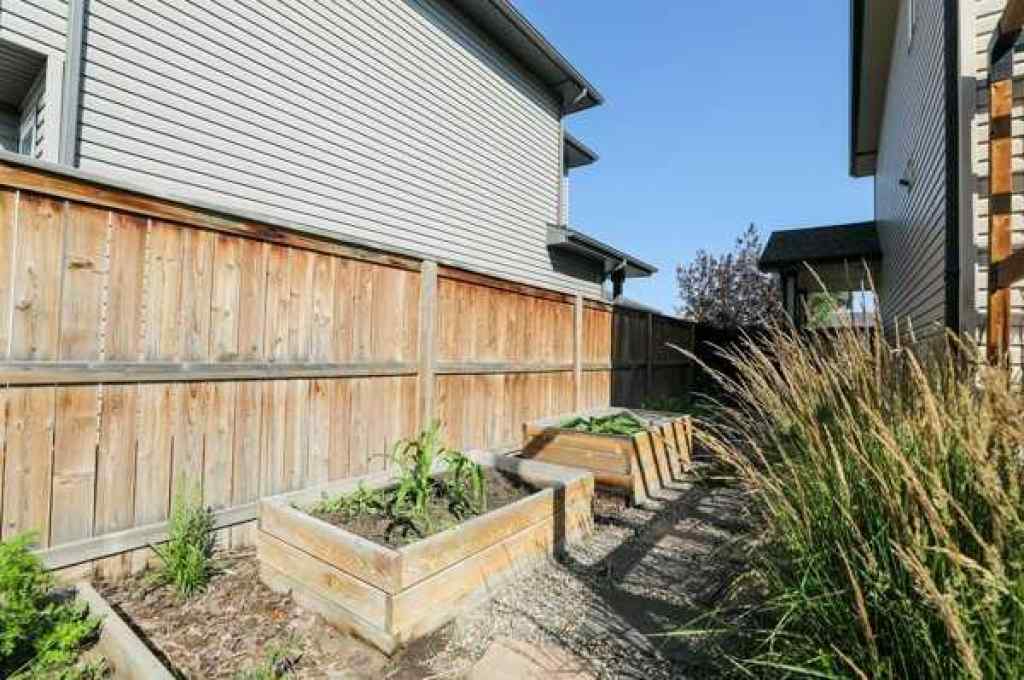 MLS® A2262318 - 196 Coalbanks Boulevard W in Copperwood Lethbridge, Residential