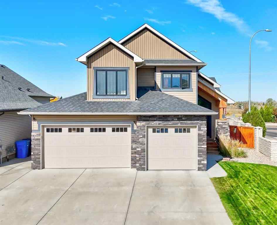 MLS® A2262328 - 103 Canyon Estates Way W in The Canyons Lethbridge, Residential