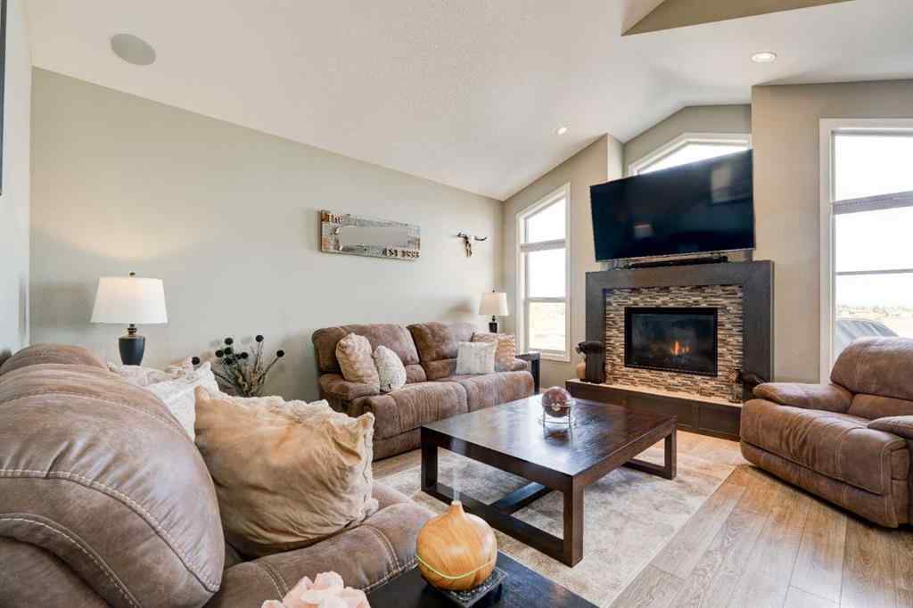 MLS® A2262328 - 103 Canyon Estates Way W in The Canyons Lethbridge, Residential