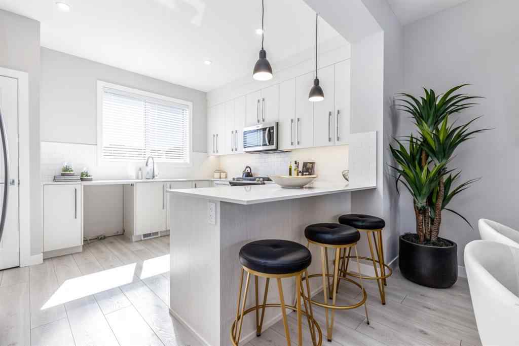 MLS® A2262330 - 156 Bridgeport Green  in Bridgeport Chestermere, Residential