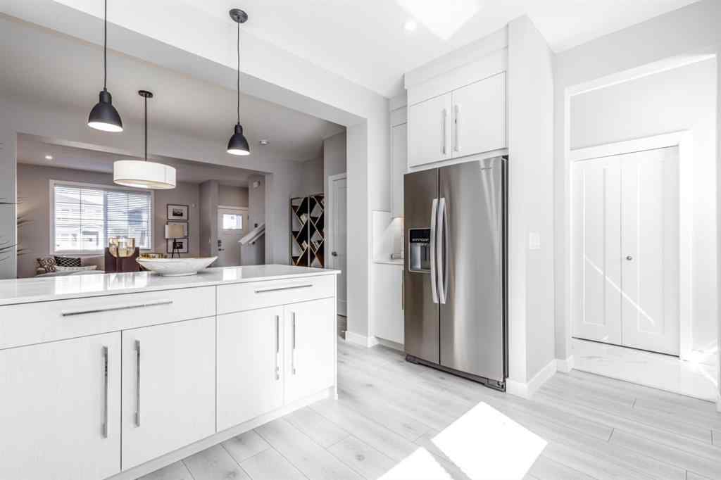 MLS® A2262330 - 156 Bridgeport Green  in Bridgeport Chestermere, Residential