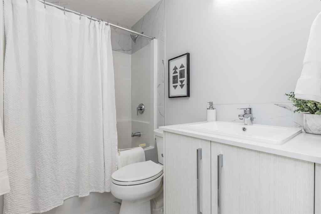 MLS® A2262330 - 156 Bridgeport Green  in Bridgeport Chestermere, Residential