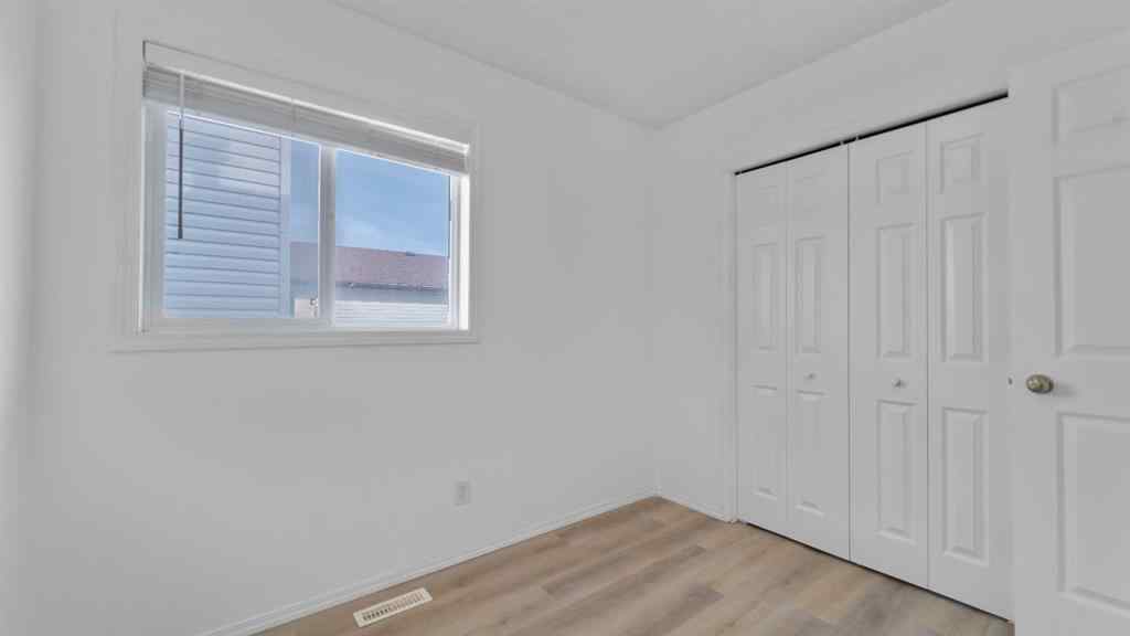 MLS® A2262332 - 215 Taravista Drive  in Taradale Calgary, Residential