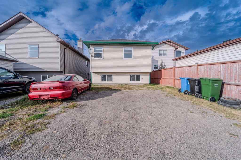 MLS® A2262332 - 215 Taravista Drive  in Taradale Calgary, Residential