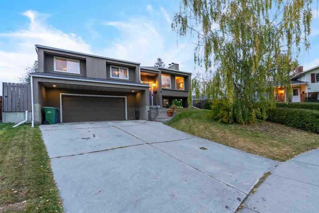 MLS® A2262334 - 48 Thornwood Close NW in Thorncliffe Calgary, Residential