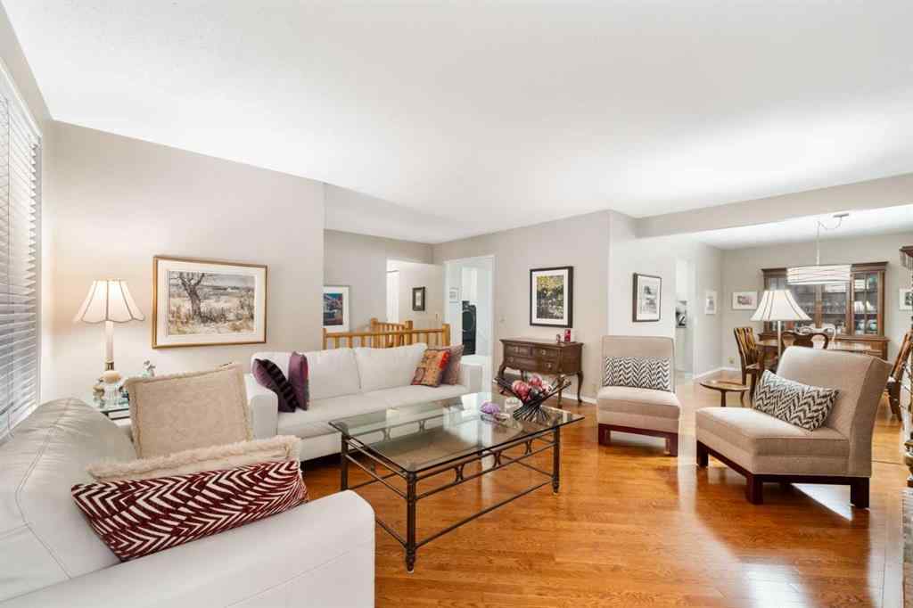 MLS® A2262334 - 48 Thornwood Close NW in Thorncliffe Calgary, Residential