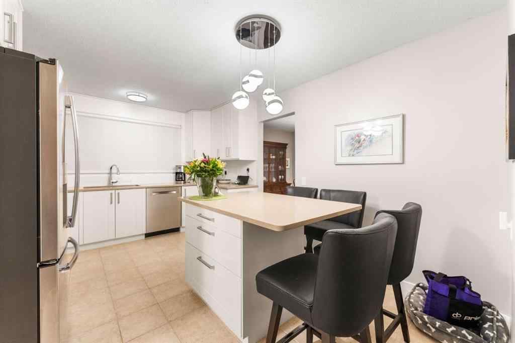 MLS® A2262334 - 48 Thornwood Close NW in Thorncliffe Calgary, Residential