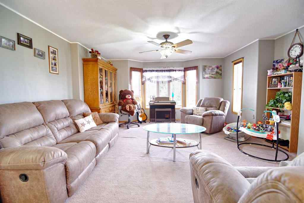 MLS® A2262336 - 406 A Pioneer Crescent Crescent  in NONE Rolling Hills, Residential