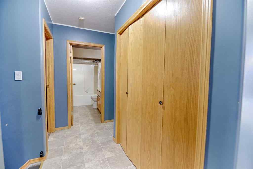 MLS® A2262336 - 406 A Pioneer Crescent Crescent  in NONE Rolling Hills, Residential