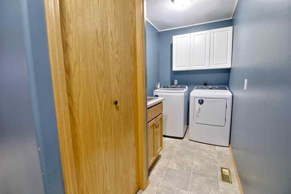 MLS® A2262336 - 406 A Pioneer Crescent Crescent  in NONE Rolling Hills, Residential