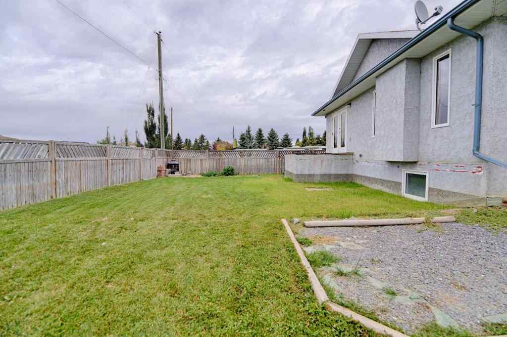 MLS® A2262336 - 406 A Pioneer Crescent Crescent  in NONE Rolling Hills, Residential