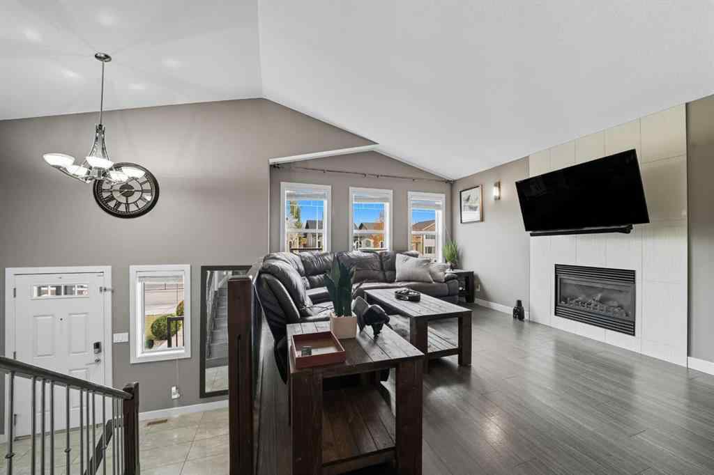 MLS® A2262338 - 327 Lancaster Drive  in Laredo Red Deer, Residential