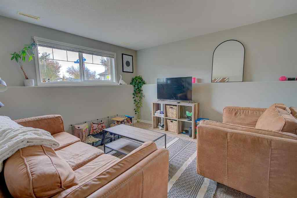MLS® A2262343 - 134 Stephenson Crescent  in Sunnybrook South Red Deer, Residential