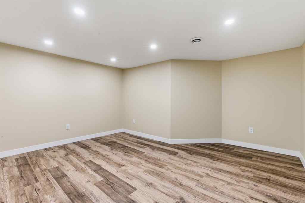 MLS® A2262348 - 64 Cougarstone Square SW in Cougar Ridge Calgary, Residential