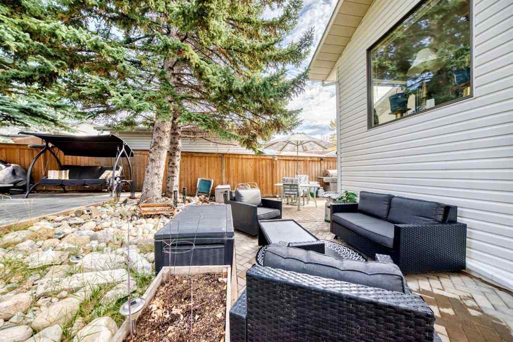 MLS® A2262350 - 167 Woodridge Place SW in Woodlands Calgary, Residential