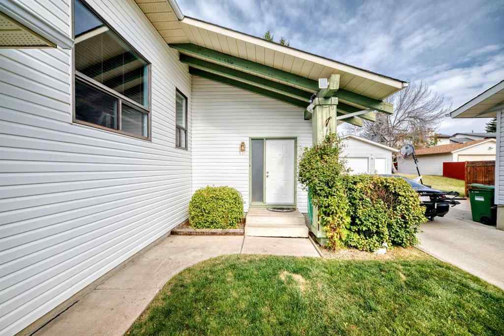 MLS® A2262350 - 167 Woodridge Place SW in Woodlands Calgary, Residential