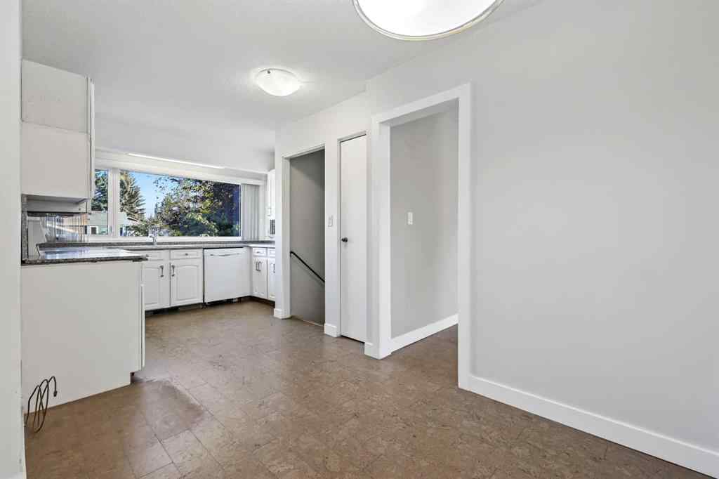 MLS® A2262351 - 331 Parkridge Green SE in Parkland Calgary, Residential