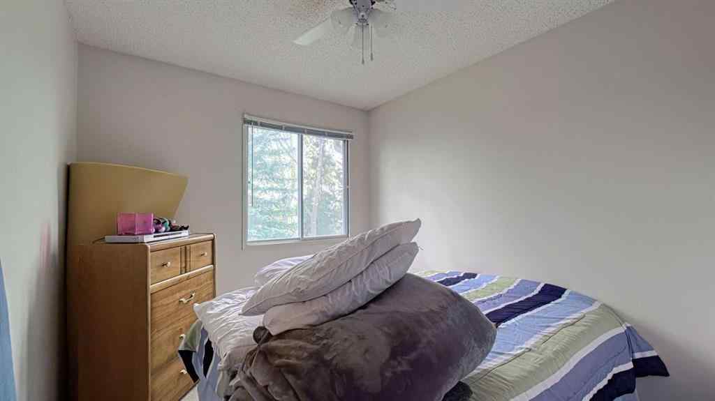 MLS® A2262352 - 135 Woodsman Lane SW in Woodbine Calgary, Residential