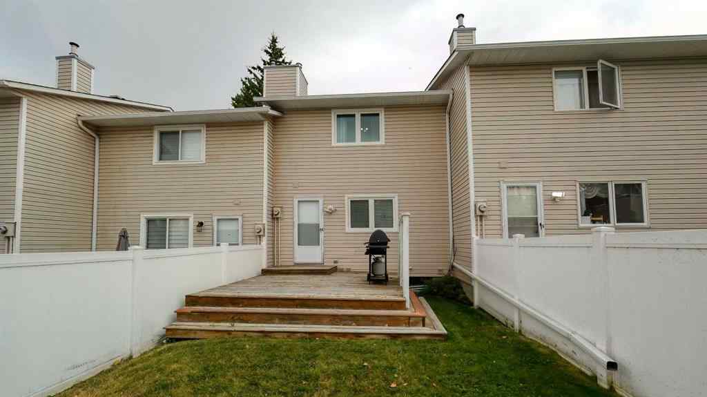 MLS® A2262352 - 135 Woodsman Lane SW in Woodbine Calgary, Residential