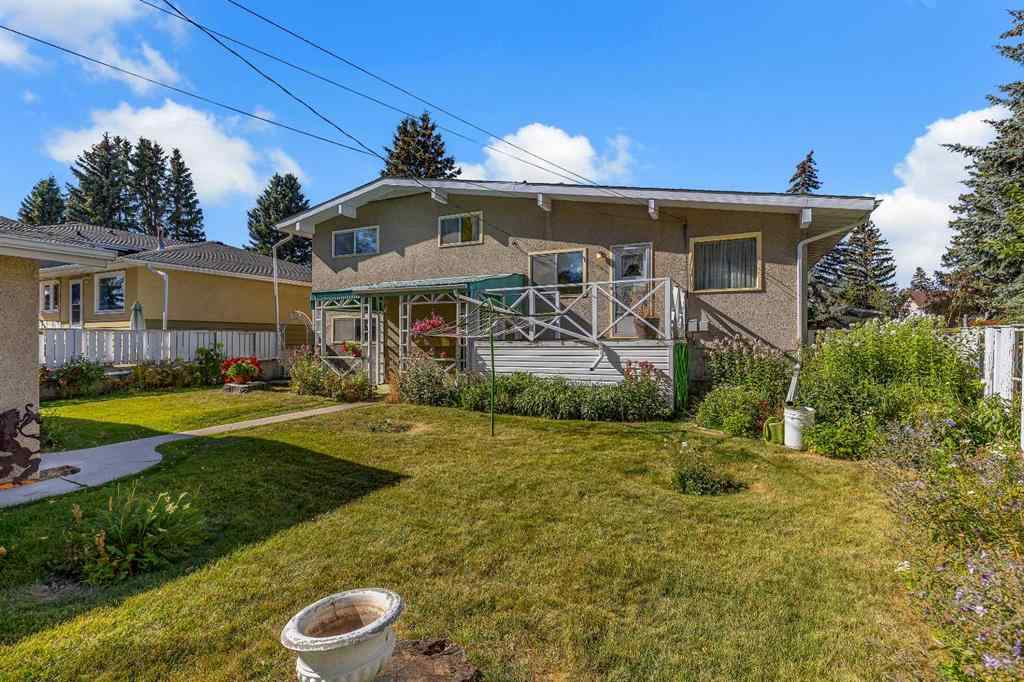 MLS® A2262353 - 3224 Carol Drive NW in Collingwood Calgary, Residential