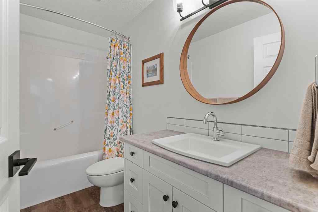 MLS® A2262354 - Unit #13 1022 Rundleview Drive  in Rundleview Ests Canmore, Residential