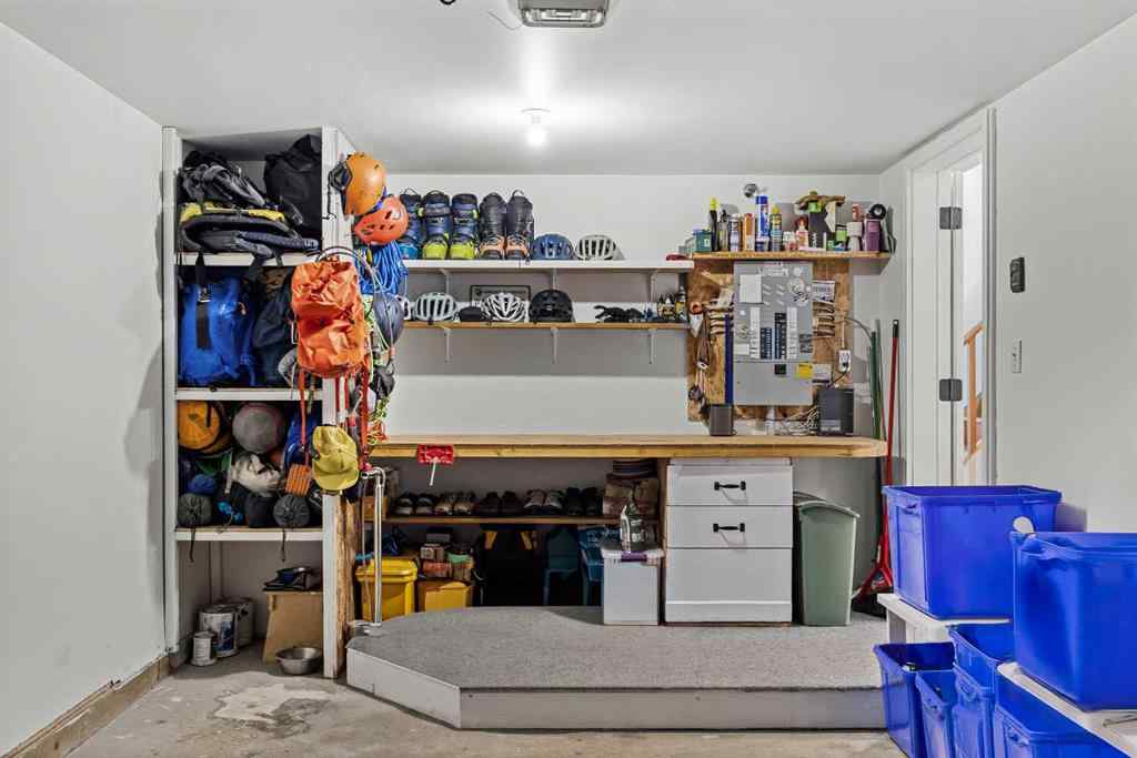 MLS® A2262354 - Unit #13 1022 Rundleview Drive  in Rundleview Ests Canmore, Residential