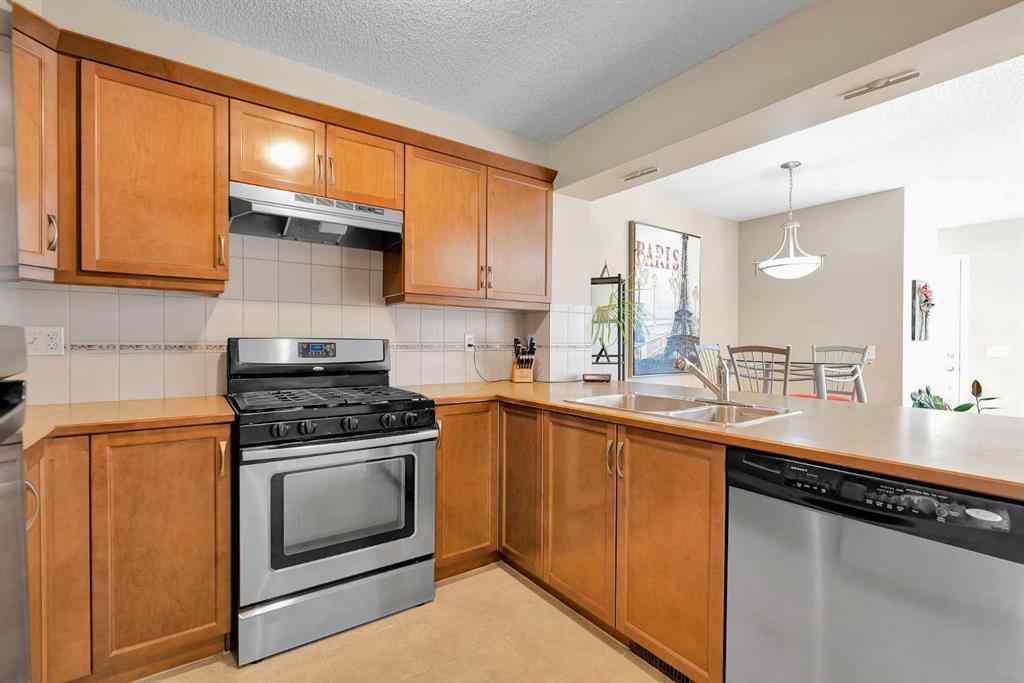 MLS® A2262355 - 14 Windstone Lane SW in Windsong Airdrie, Residential