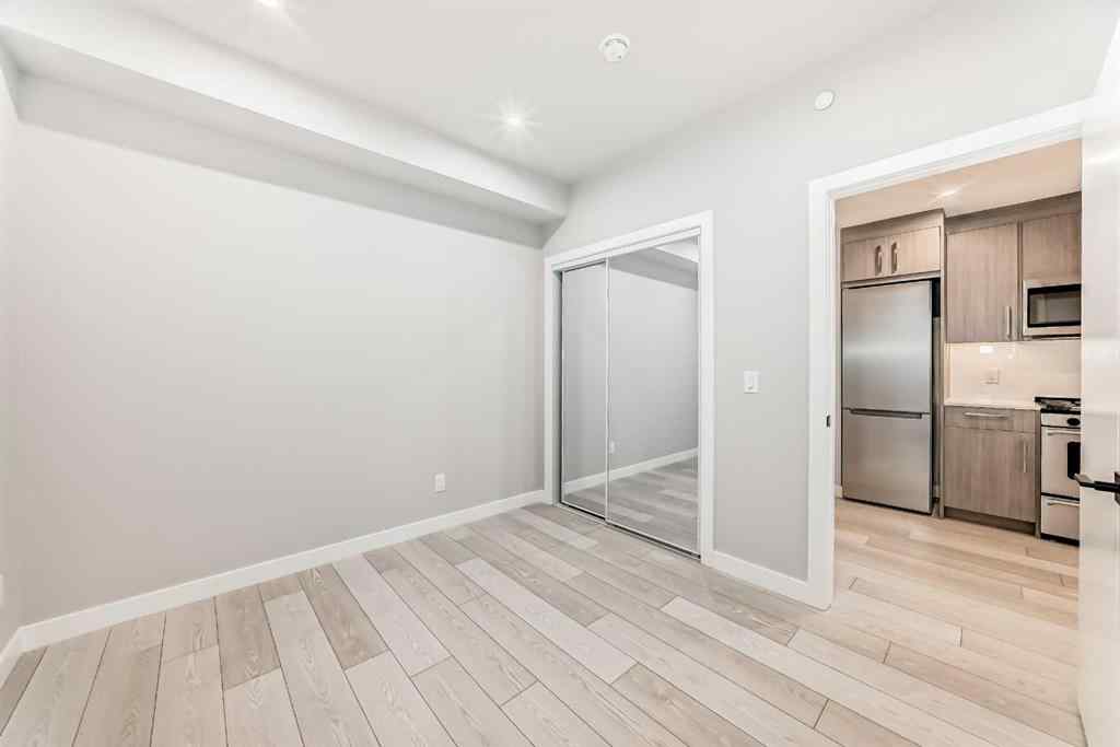 MLS® A2262357 - Unit #206 110 18a street nw   in West Hillhurst Calgary, Residential