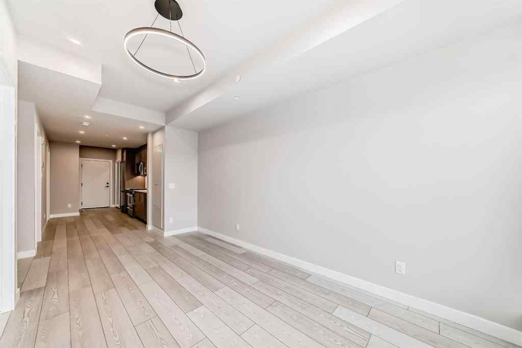 MLS® A2262357 - Unit #206 110 18a street nw   in West Hillhurst Calgary, Residential