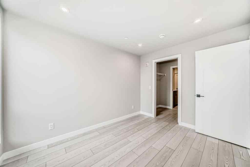 MLS® A2262357 - Unit #206 110 18a street nw   in West Hillhurst Calgary, Residential