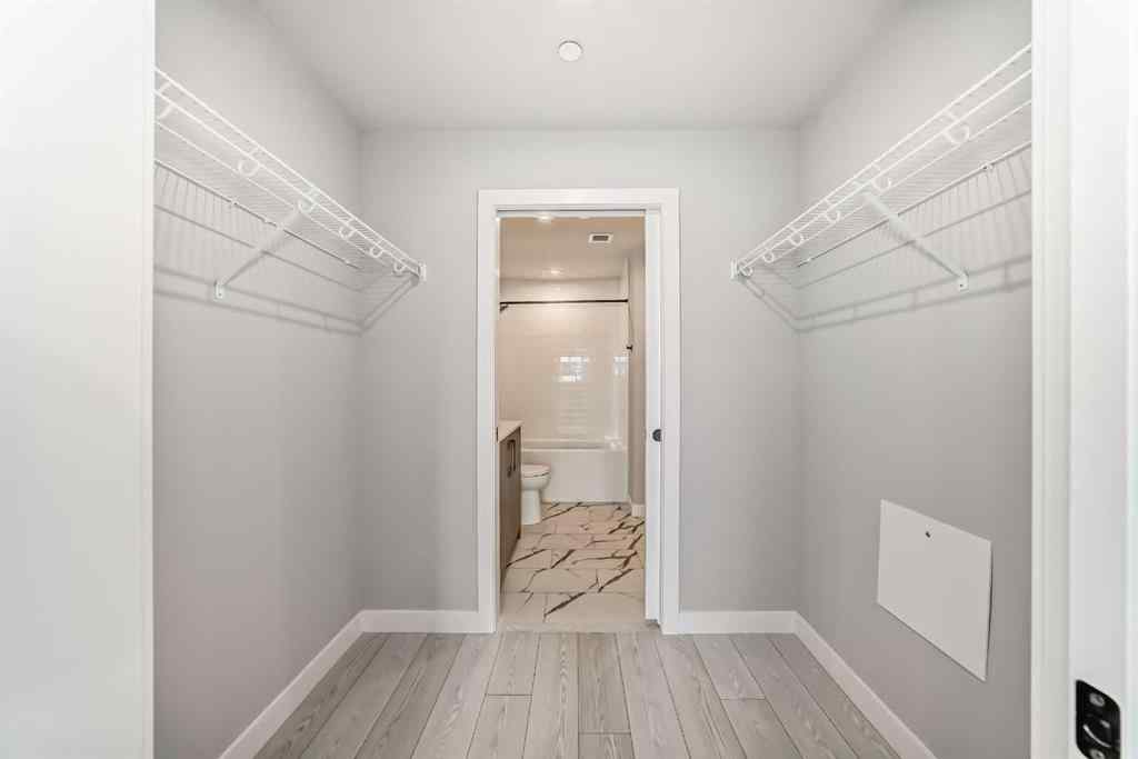 MLS® A2262357 - Unit #206 110 18a street nw   in West Hillhurst Calgary, Residential