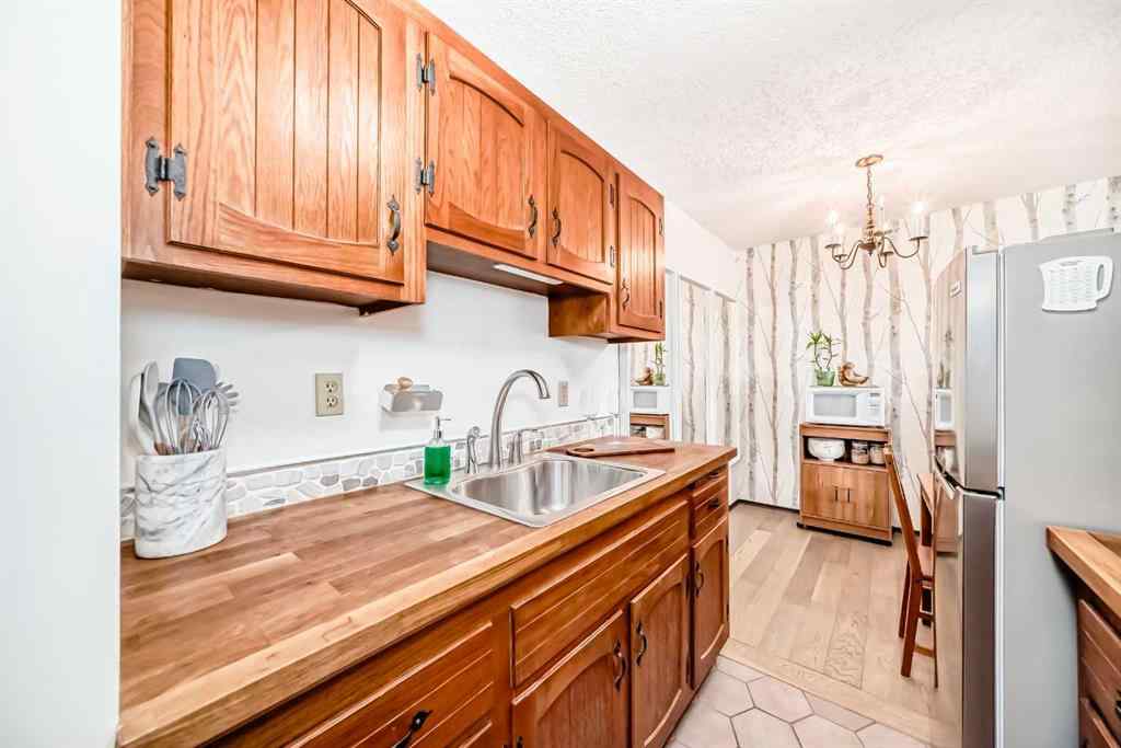 MLS® A2262358 - Unit #305 635 57 Avenue SW in Windsor Park Calgary, Residential