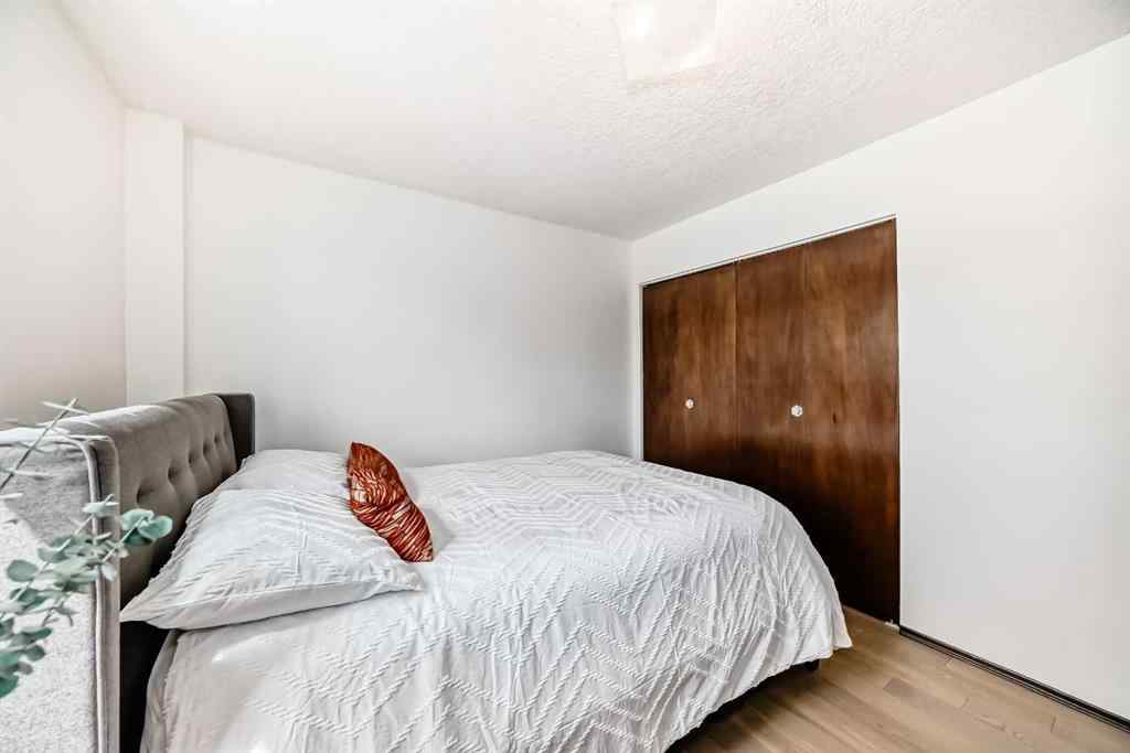 MLS® A2262358 - Unit #305 635 57 Avenue SW in Windsor Park Calgary, Residential