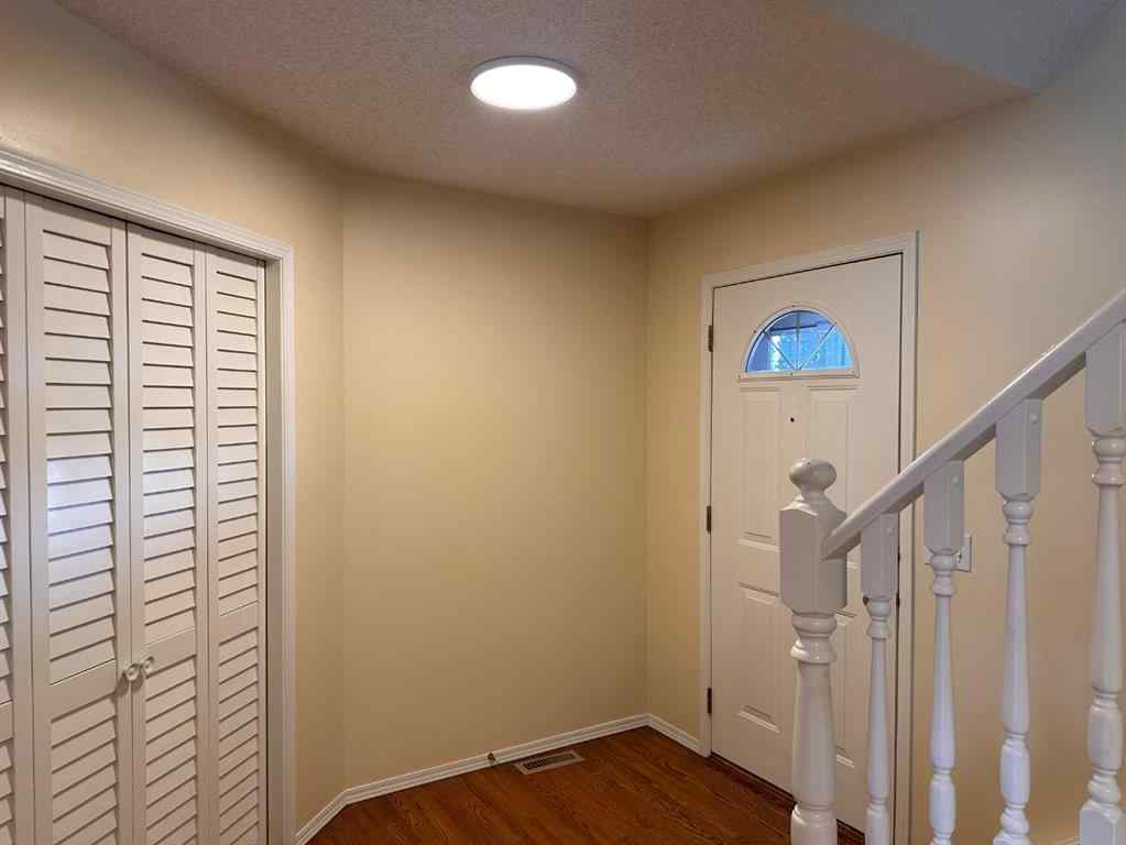 MLS® A2262359 - 513 Citadel Meadow Bay NW in Citadel Calgary, Residential