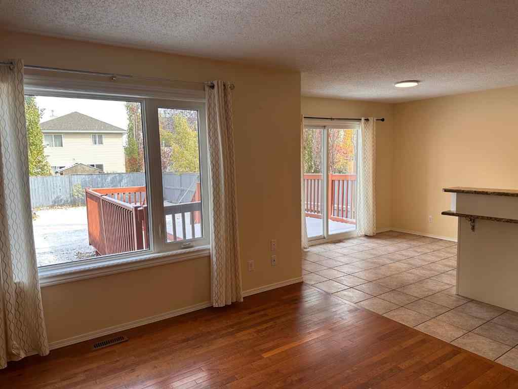 MLS® A2262359 - 513 Citadel Meadow Bay NW in Citadel Calgary, Residential